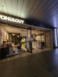 -TONI&GUY