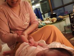 -爱月宝月嫂·育儿嫂(哈尔滨总店)