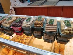 自助取餐区-广根糕点(中山西路店)