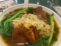 -粤色·老广州茶餐厅(河南商会大厦店)