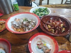 -老三样·美食研究中心(世贸路店)