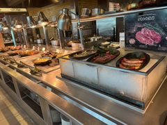 -圣丰索菲特·2 On 988 Café 自助餐厅