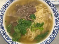 -十二忠手拉面(中华路店)