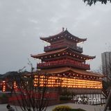 又到磁器口
