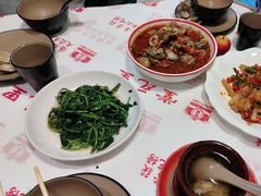 -堂瓦里·33年传统赣菜(第一街区店)