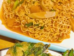 -泰山王老三串旗舰店(万达店)