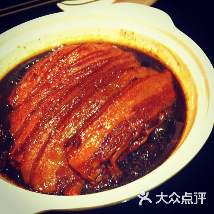 黄蘑扣肉