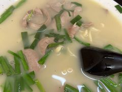 -三百碗宝应长鱼面(板仓街店)