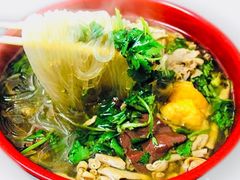 -佬钱湾仔(衣裳街店)