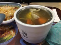 鸡肉玉米蔬菜汤-魏家凉皮(北京南站店)