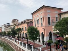 -PUMA品牌自营折扣店(天津佛罗伦萨小镇奥莱店)