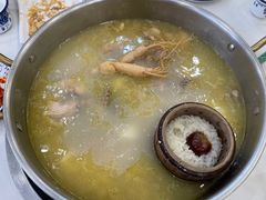 -朴小妹人参鸡汤火锅(长白山万达店)