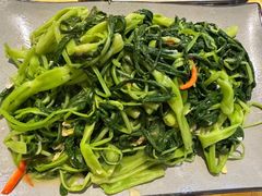 椒丝腐乳炒通菜-天宝食坊·啫啫煲大排档(西华路店)