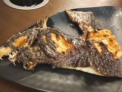 招牌碟鱼头-半酌烧烤小酒馆(南京东路店)