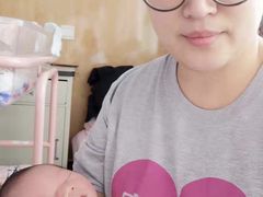 -爱月宝月嫂育儿嫂母婴
