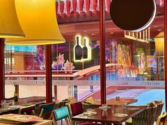 -Brut Eatery Wine Bar & Restaurant (建国东路店)