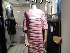 -绮梦微胖大码女装(东方社区三十一街坊店)