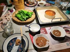 -尚尚仙·酸汤猪手·猪肚鸡火锅(华联万柳购物中心店)