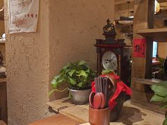 -泥糊破店小酒馆·团建聚餐(南京西路店)