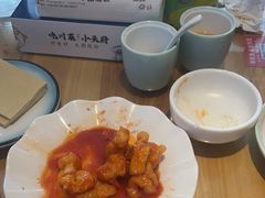 -严记小天府酸菜鱼(西四路店)