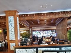 -八府香鸭·啫啫煲(华山路店)