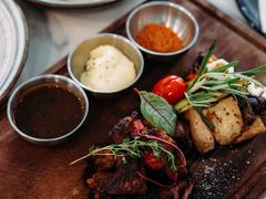 -拾挚扒房(招商花园城店)