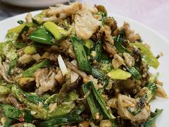 -卢六川汤肉(南方花园店)