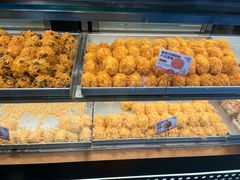 -鲍师傅糕点(江苏路店)