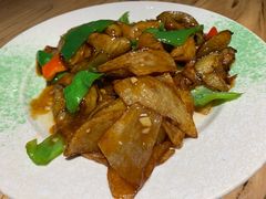 地三鲜-關東雪东北菜(中庚漫游城店)