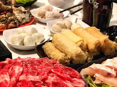 炸响铃-鲜入围煮花胶鸡海鲜火锅