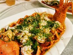 西沃红龙-维园悦谱·海派家常菜(乌鲁木齐南路店)