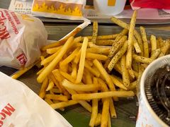 -麦当劳(中唱大厦店)