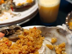 -涨巢·潮玩水疗局