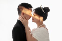 -麦田·婚纱摄影(天河新天地店)