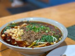 -丁丁猫重庆小面(徐州路店)