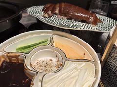 -宫燕府·京菜·烤鸭·淮扬菜(王府中心店)