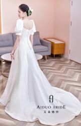 -艾朵婚纱