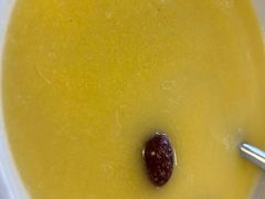 -溢心园香河肉饼总店