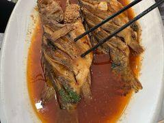 -丹水桥地锅鱼·翘嘴鲌·地方特色全鱼宴(丹江口大坝店)