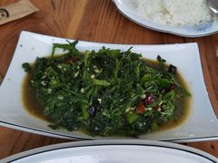 -俺家菜馆(百里峡店)