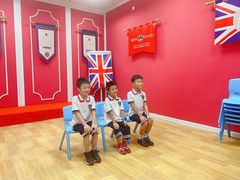 -米娜凯威少儿礼仪艺术教育(南海新凯广场店)