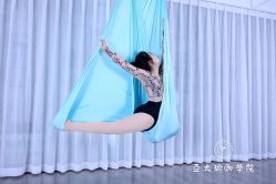-亚太瑜伽普拉提学院