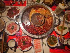 -贤合庄卤味火锅(时代广场店)