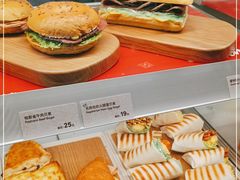 -Tims天好咖啡·贝果(雁展路万象天地店)