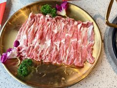 现切猪梅肉-好骨气养生骨头火锅(大华店)