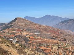 -红土地风景区