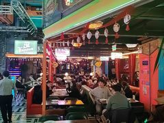 -Famous肥猫墨西哥音乐餐吧(五棵松华熙LIVE店)