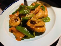-鱼非鱼(徐家汇店)