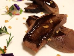 慢炖牛舌配黑蒜酱-岸芷汀兰·法餐牛排