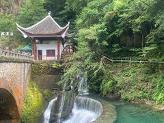 -神农架香溪源景区